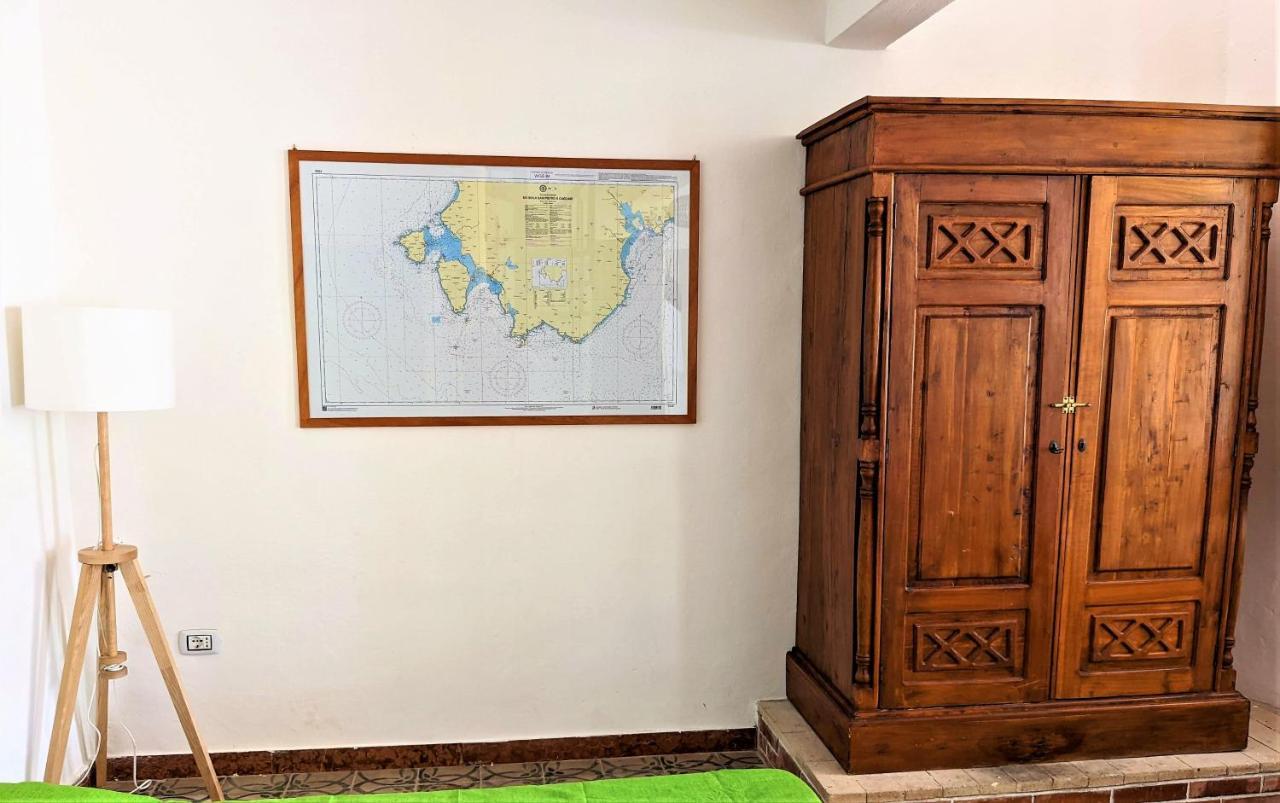 カルロフォルテ Cala Vinagra House Bed & Breakfast エクステリア 写真