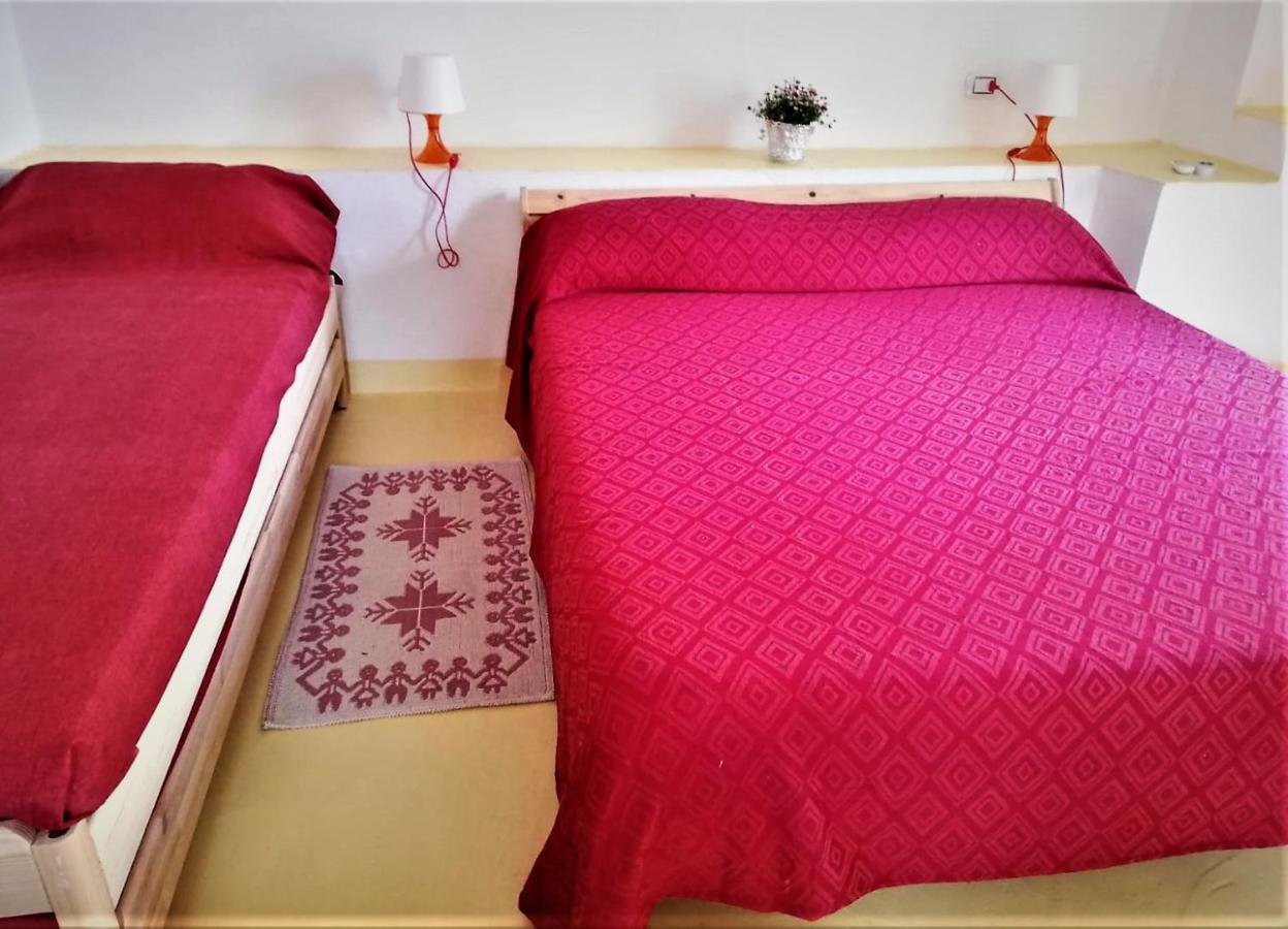 カルロフォルテ Cala Vinagra House Bed & Breakfast エクステリア 写真