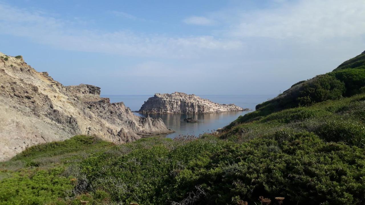 カルロフォルテ Cala Vinagra House Bed & Breakfast エクステリア 写真