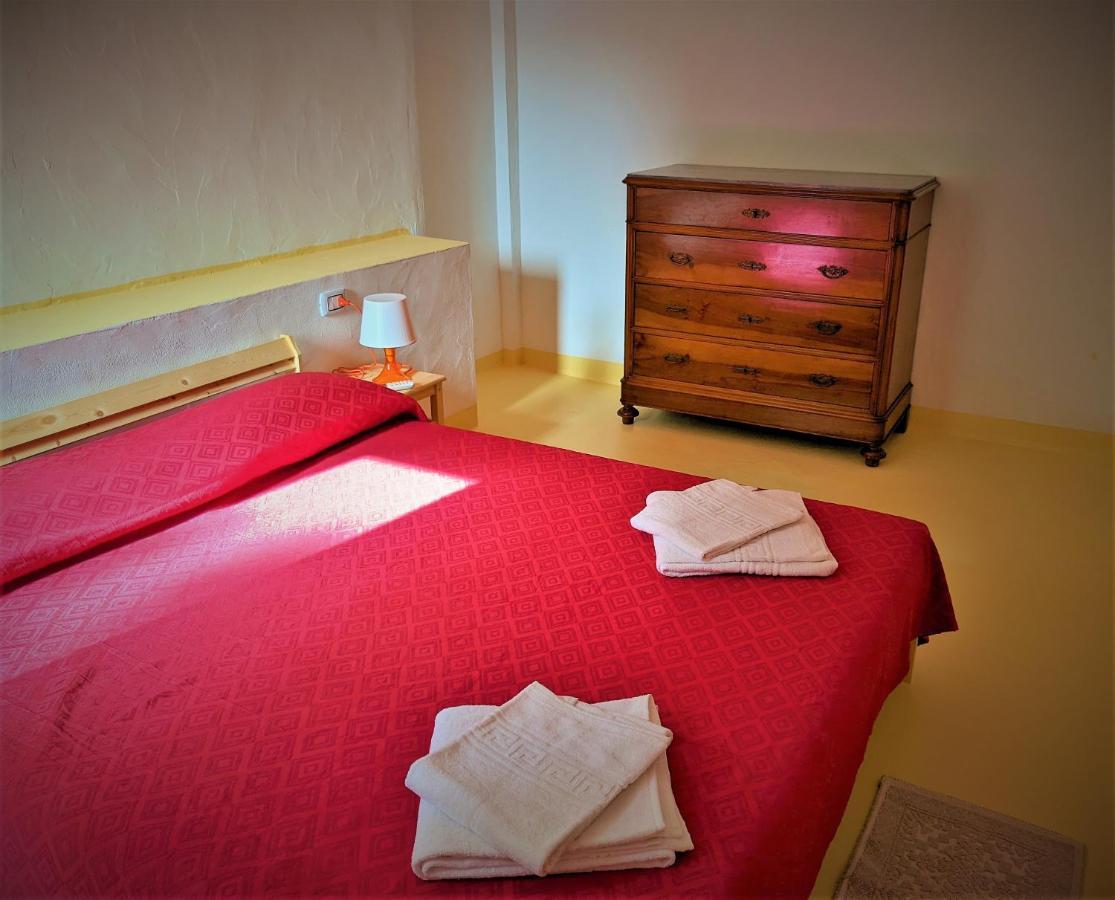 カルロフォルテ Cala Vinagra House Bed & Breakfast エクステリア 写真